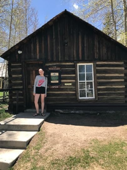 Example of a small log cabin settlers lived in