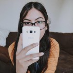 smartphone girl
