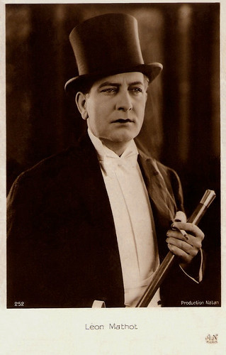 Léon Mathot