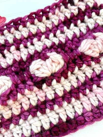 Crochet Bobble Heart Stitch | Vickie Howell