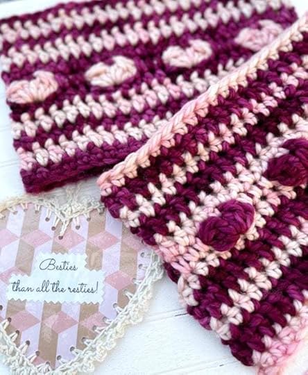 Besties Cowls | Crochet Heart Stitch