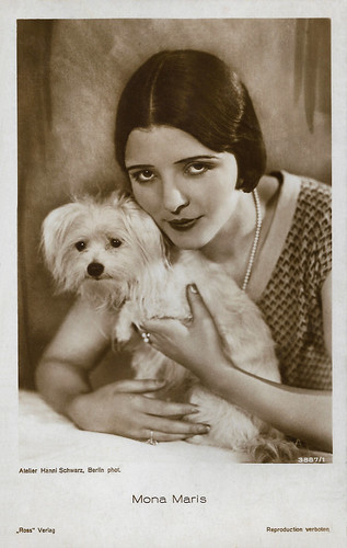 Mona Maris