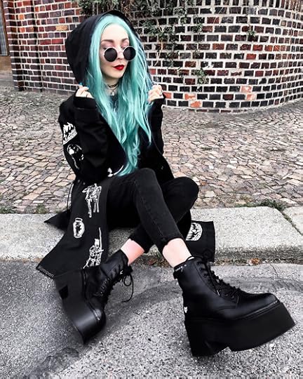 Kimi Peri - Naked Wolfe England Platform Boots, The Ragged Priest Minnie Skinny Jean, Choker, Donalovehair Blue Hair, Vii & Co. Round Glasses, Drop Dead Westeros Jacket - Game of Thrones | LOOKBOOK