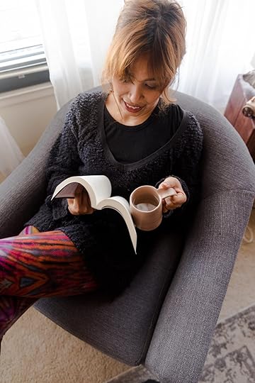 Sample my book ‘INTUITION IS YOUR SUPERPOWER’ https://www.amazon.com/Intuition-Your-Superpower-follow-confidence-ebook/dp/B07MP7Z8L6