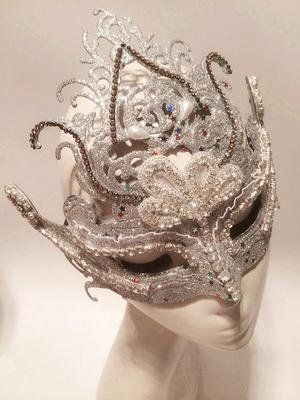 2015 Italy halloween party Christmas Masque Ball mask fashion party princess crown CZ diamond hand made ma… | Masks masquerade, Christmas party fashion, Masquerade