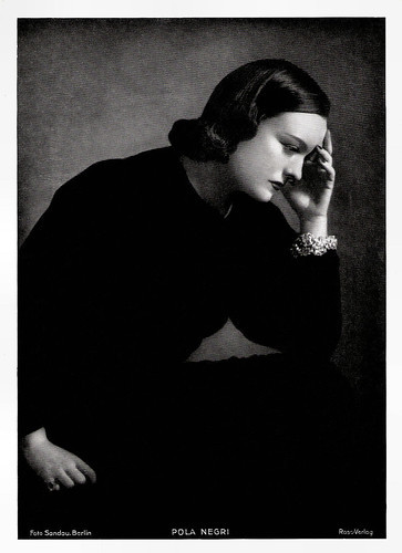 Pola Negri