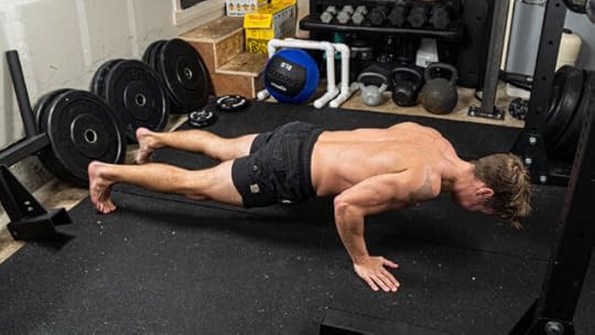 health coach showing proper push-up form