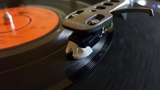 How to Clean Record Player Needle