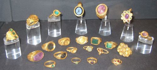 British_Museum_Thetford_Hoard_Rings - public domain image