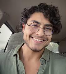 EMMETT PRECIADO on Instagram: “Are you willing to wait for it? 💎💎💎 Patience, my friends. The prize is always worth the w… | Never give up, Emmett, Worth the wait