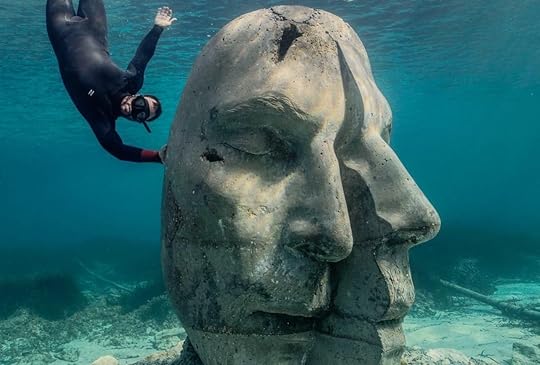 Underwater museum Cannes