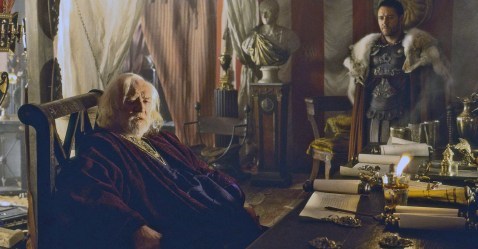 Gladiator Maximus and Aurelius Russell Crowe Richard Harris
