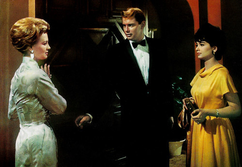 Angie Dickinson, Troy Donahue and Suzanne Pleshette, in Rome Adventure (1962)
