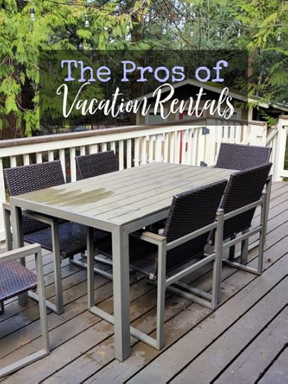 As a budget traveler, being able to save money on food and saving my sanity is very important. Here are my 6 reasons to choose a vacation rental.