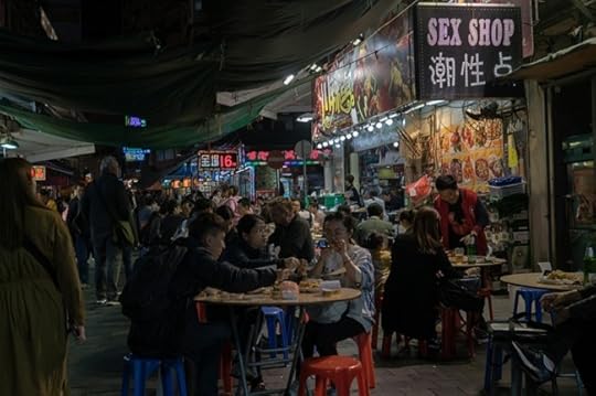 Hong Kong by Michael Kopp from Pixabay