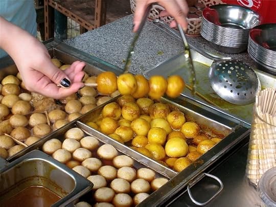 curry fishballs in Hong Kong