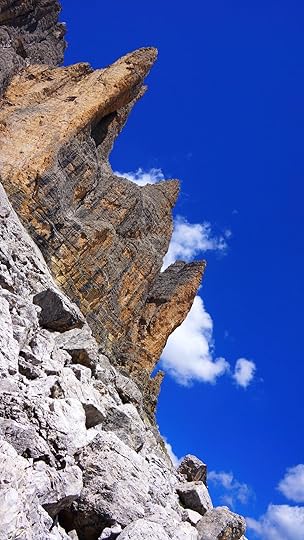 Steep Mountain Pictures | Download Free Images on Unsplash