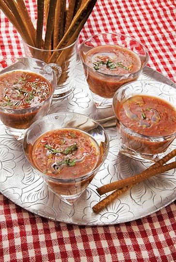 using props for food styling tips