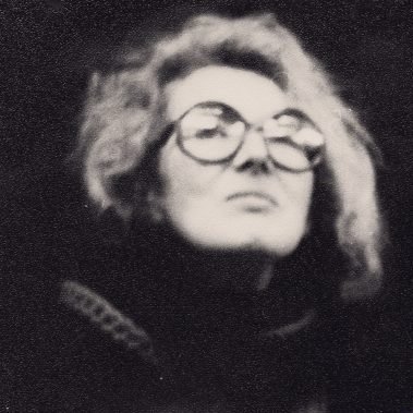 Angela Carter look