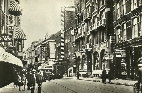 Rotterdam, Kruiskade with Luxor cinema