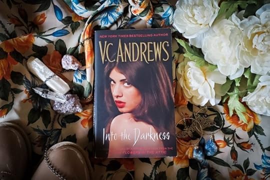 V.C. Andrews INTO THE DARKNESS Review