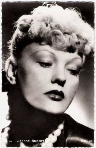 Jeanne Aubert