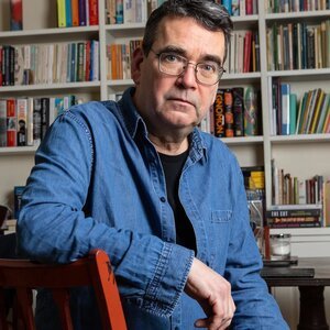 Image of Mick Herron, author of this book about British secret intelligence