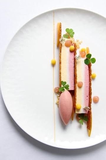 Peach Melba. Auberge du Pommier 2018. Photo by Malcolm Campbell.