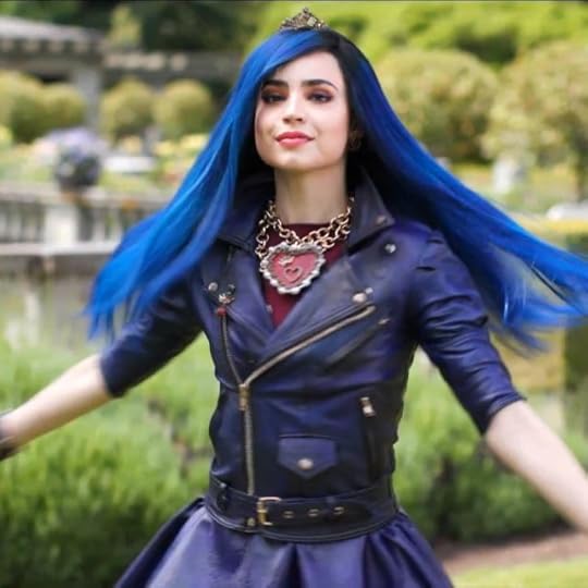 25 Best Evie descendants ideas | evie descendants, descendants, disney decendants