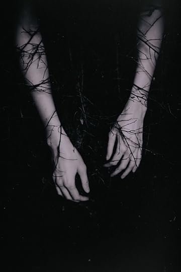 d a r k • a e s t h e t i c