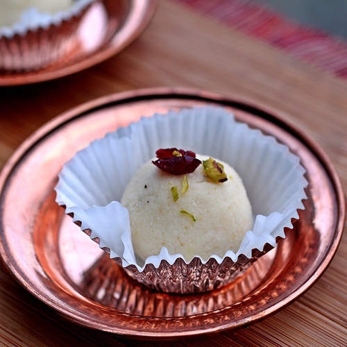 Sandesh - Bengali Cheesecake Balls