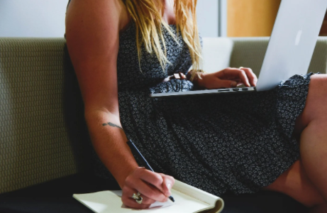 Photo by StartUpStockImages on Pixabay