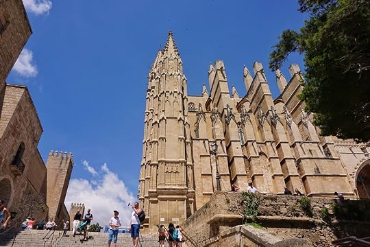 Side view of Palma de Mallorca cathedral