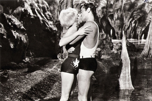 Alain Delon and Shirley MacLaine in The Yellow Rolls-Royce (1964)