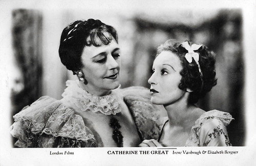 Irene Vanbrugh and Elisabeth Bergner in Catherine the Great (1934)