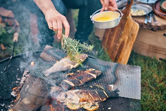 preparing fish for the mediterranean diet
