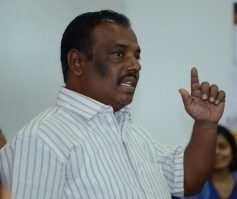 சுவே