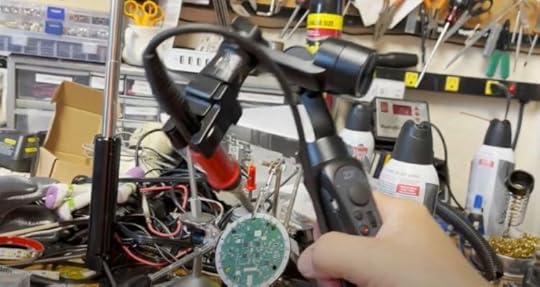 Soldering With A Hand Tremor: The Camera Gimbal Hack