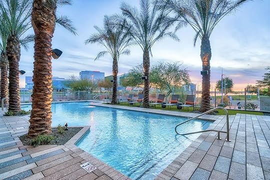One-bedroom apartment with large pool, Phoenix Airbnbs