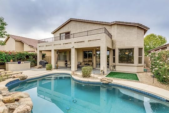 Large house on golf course, perfect for golfers and hikers, phoenix airbnbs