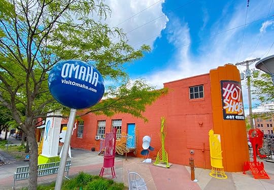 artists’ collective Hot Shops Art Center Experiences Nebraska, experiences Nebraska