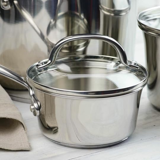 Small sauce pan with a lid.