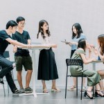 conversation akson unsplash