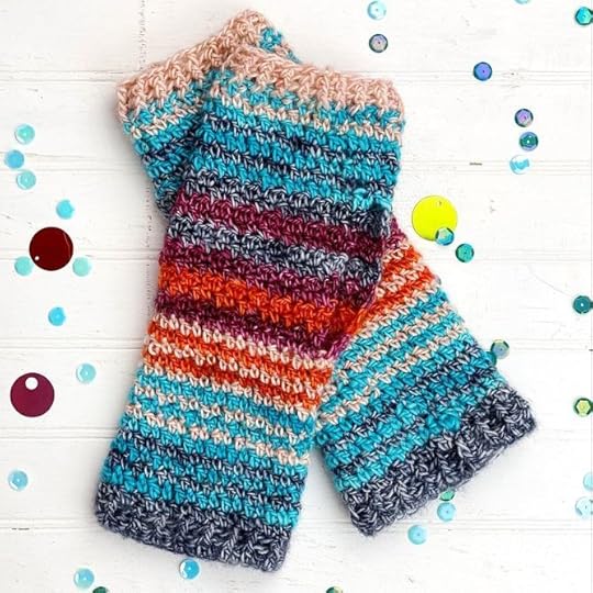 High-Five Wrist Warmers Crochet Pattern