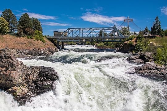riverfront-park-spokane-washington-hike-1330490834, urban hiking trails