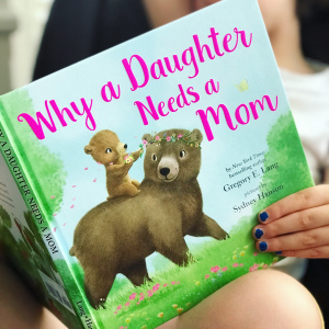 https://thebabybookwormblog.wordpress.com/2021/06/30/why-a-daughter-needs-a-mom-gregory-e-lang/