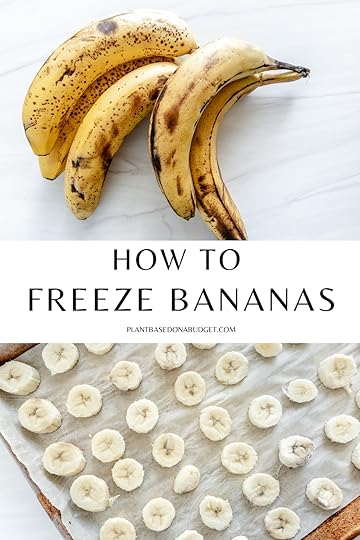 pinterest graphic for how to freeze bananas