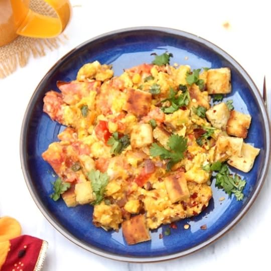 Scrambled Eggs with Bread Cubes