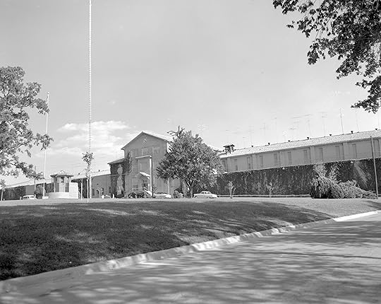 Huntsville Prisons: The Walls Unit | Out of the Box!