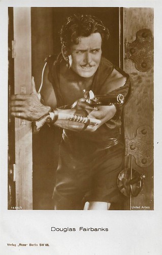 Douglas Fairbanks in The Black Pirate (1926)